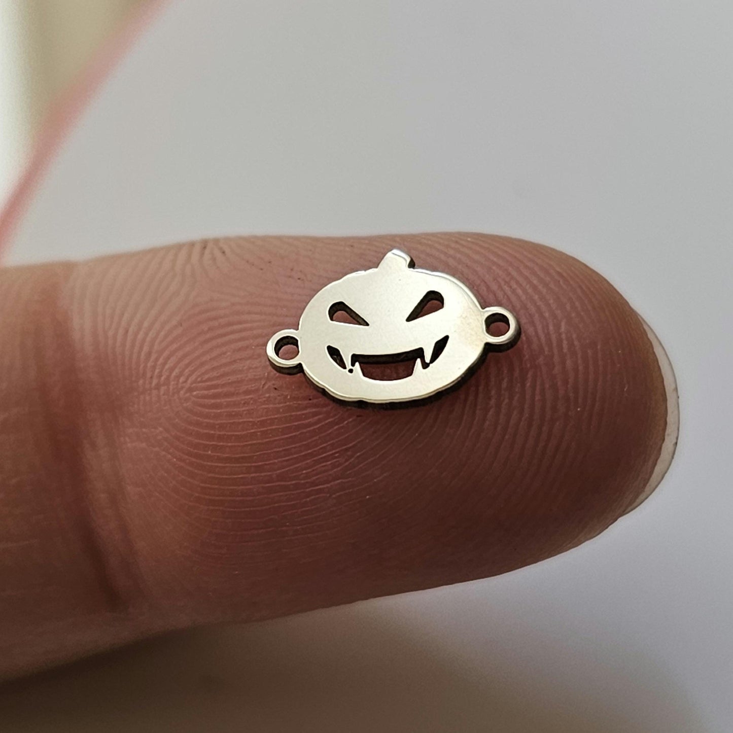Permanent Jewelry Charm, Jack o Lantern, Permanent Jewelry Connectors, Sterling Silver, Halloween Charm