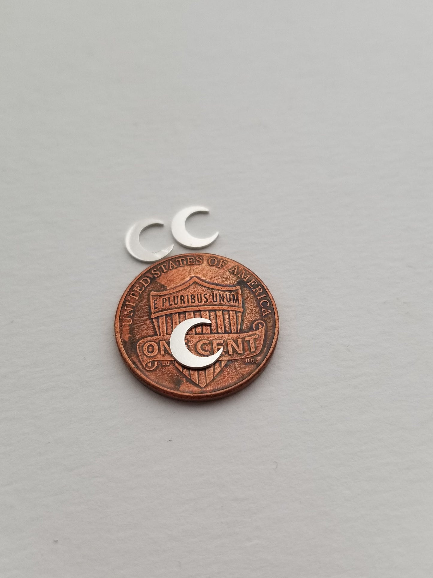 6mm Sterling silver tiny celestial moon, set of 5, solderable accents