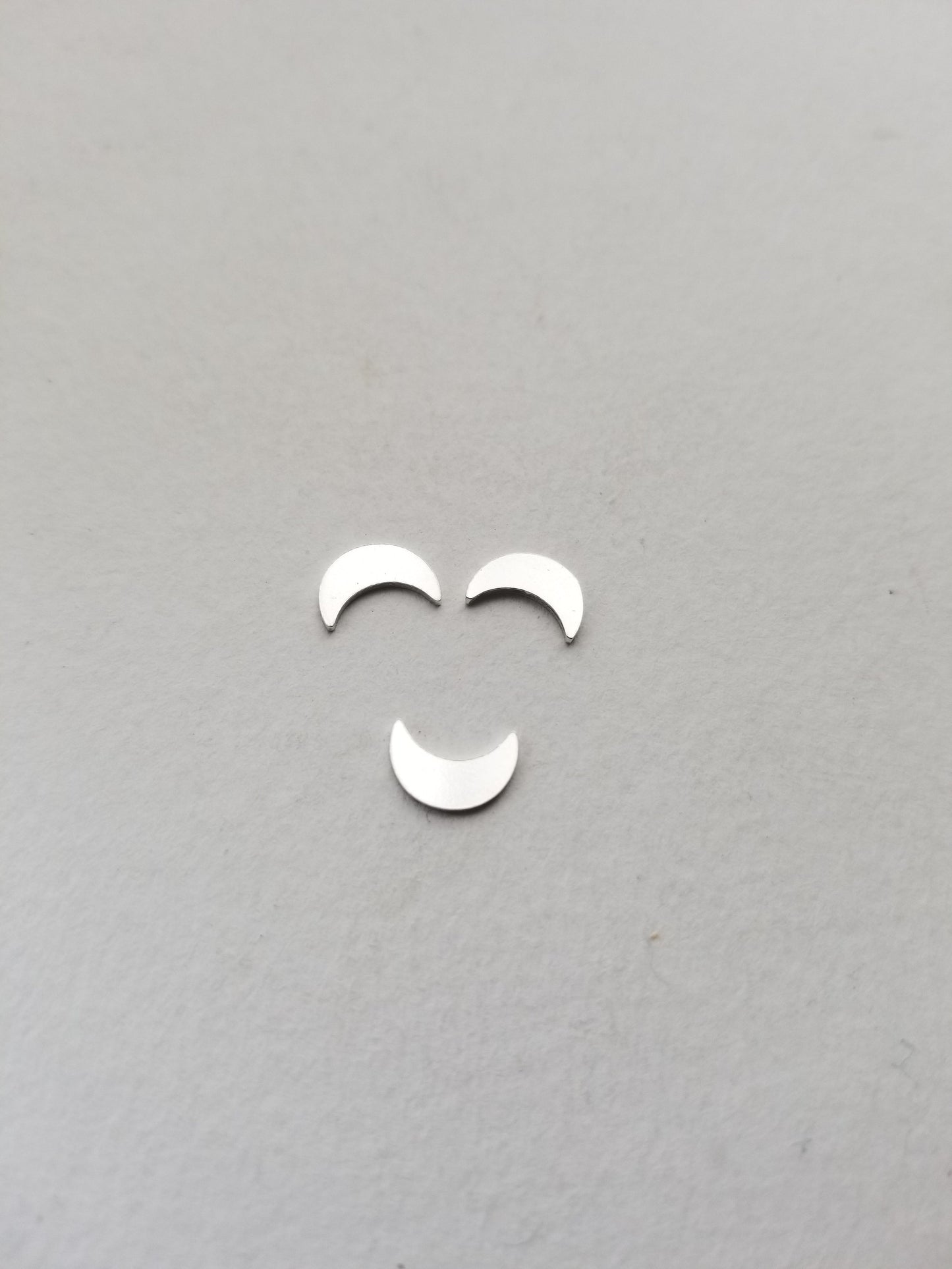 9mm Sterling silver moon blank, set of 5 solderable moon accent, stamping blanks, moon component