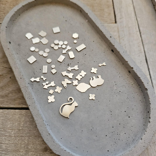 Sterling silver circle tags, mixed sizes blanks, set of 12, circle embellishments